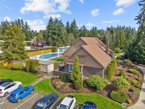 24619 12th Avenue S, Des Moines WA 98198