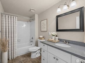 24619 12th Avenue S, Des Moines WA 98198