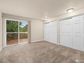 24619 12th Avenue S, Des Moines WA 98198