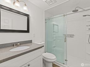 24619 12th Avenue S, Des Moines WA 98198