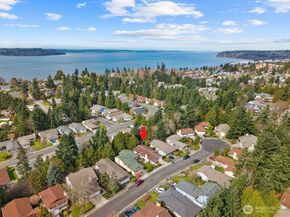 24619 12th Avenue S, Des Moines WA 98198