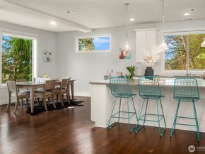 13212 42nd Avenue NE, Seattle WA 98125