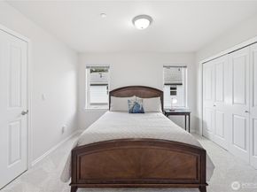 11922 82nd Place NE, Kirkland WA 98034