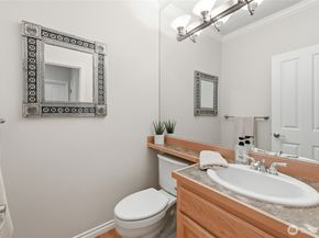 11922 82nd Place NE, Kirkland WA 98034