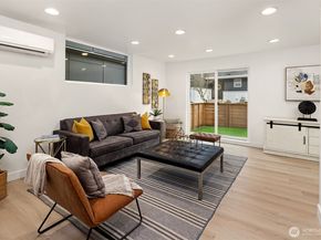 13548 39th Avenue NE, Seattle WA 98125