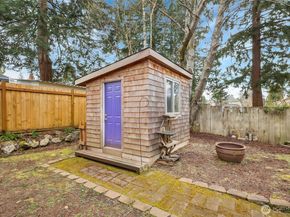 13722 Interlake Avenue N, Seattle WA 98133