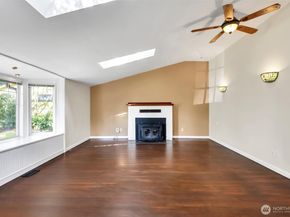 13722 Interlake Avenue N, Seattle WA 98133