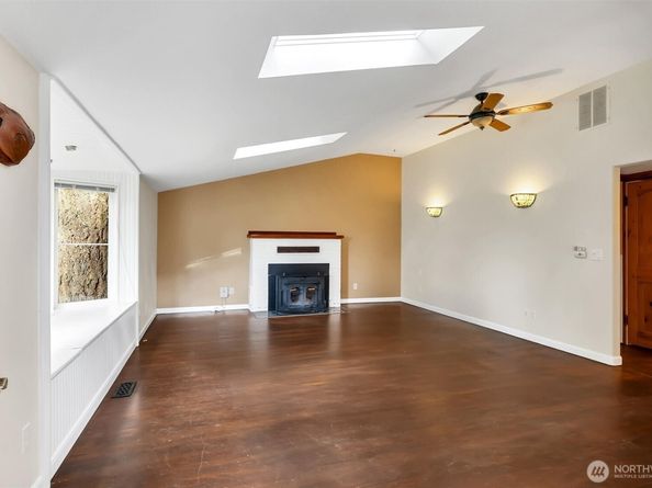 13722 Interlake Avenue N, Seattle WA 98133