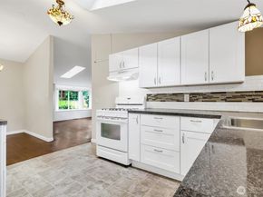 13722 Interlake Avenue N, Seattle WA 98133