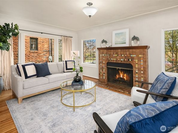 7744 33rd Avenue NW, Seattle WA 98117