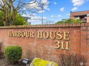 311 S 2nd Street 101, Kirkland WA 98033