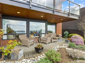 311 S 2nd Street 101, Kirkland WA 98033