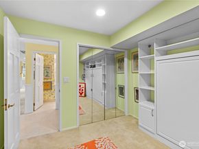 311 S 2nd Street 101, Kirkland WA 98033