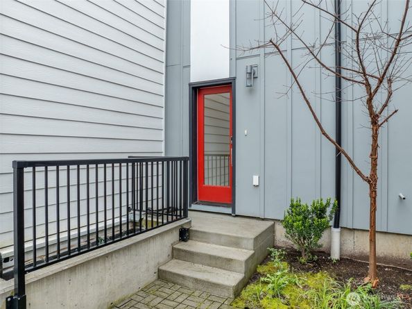 7118 Beacon Avenue S B, Seattle WA 98108