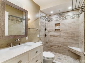 16915 NE 98th Court, Redmond WA 98052