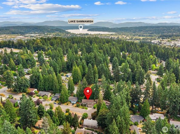 16915 NE 98th Court, Redmond WA 98052