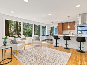 15916 SE 42nd Place, Bellevue WA 98006