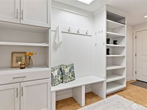 15916 SE 42nd Place, Bellevue WA 98006