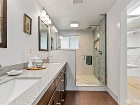 15916 SE 42nd Place, Bellevue WA 98006