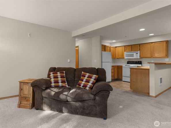 1001 W Casino Road F105, Everett WA 98204