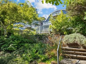 1612 37th Avenue, Seattle WA 98122