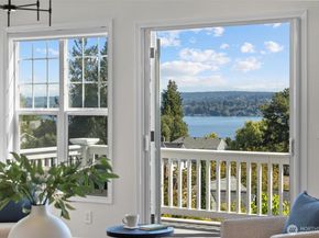 1612 37th Avenue, Seattle WA 98122