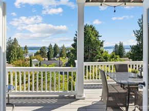 1612 37th Avenue, Seattle WA 98122