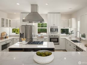 8604 NE 124th Street, Kirkland WA 98034