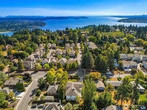 8604 NE 124th Street, Kirkland WA 98034