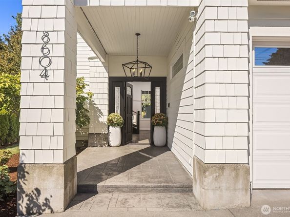 8604 NE 124th Street, Kirkland WA 98034