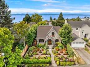 2563 W Viewmont Way W, Seattle WA 98199