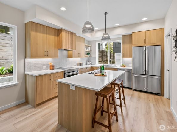 1746 B NW 62nd Street, Seattle WA 98107
