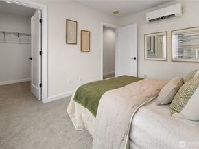 1746 B NW 62nd Street, Seattle WA 98107