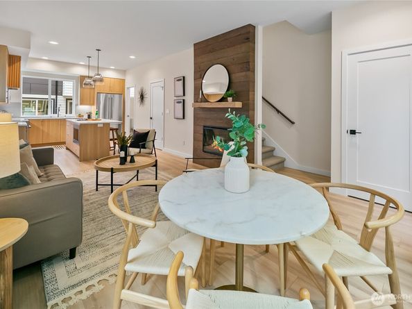 1746 B NW 62nd Street, Seattle WA 98107