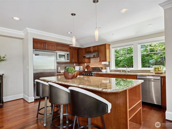506 Lakeside Avenue S W1, Seattle WA 98144