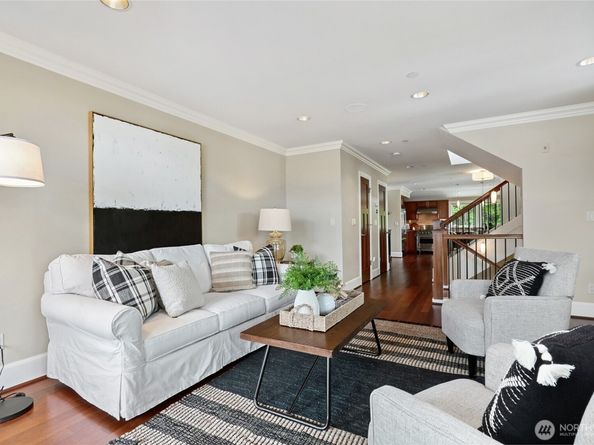 506 Lakeside Avenue S W1, Seattle WA 98144