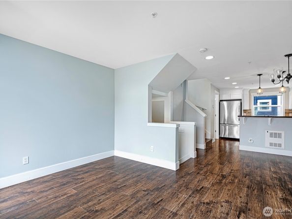 1408 NW 64th St B, Seattle WA 98107