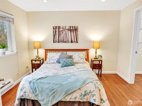 975 Aberdeen Avenue NE F207, Renton WA 98056