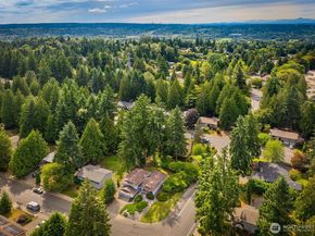 10925 165th Place NE, Redmond WA 98052