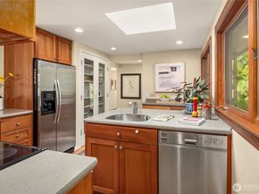 2650 Perkins Lane W, Seattle WA 98199