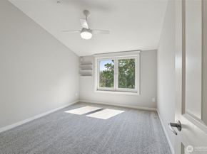 701 1st Avenue N 403, Seattle WA 98109