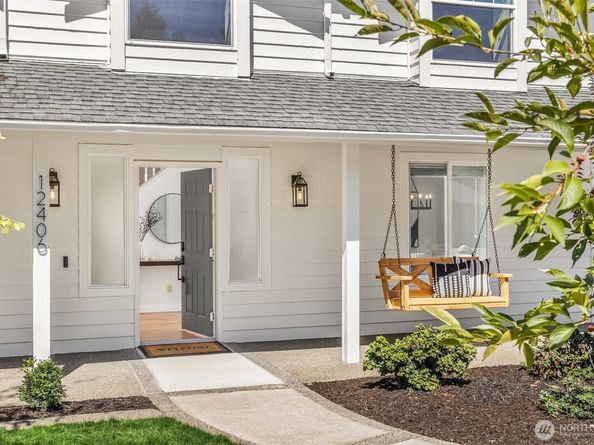 12406 SE 198th Place, Kent WA 98031