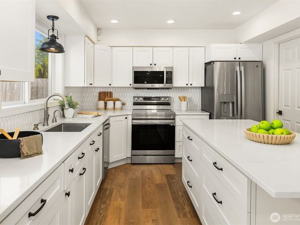 12406 SE 198th Place, Kent WA 98031
