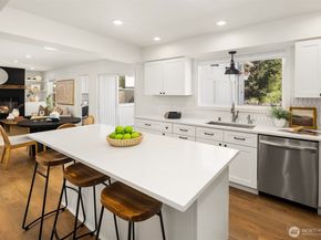 12406 SE 198th Place, Kent WA 98031