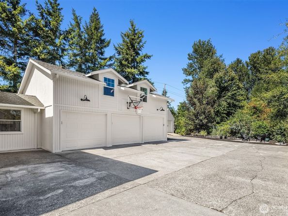 12406 SE 198th Place, Kent WA 98031