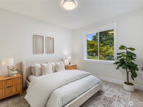 12922 NE 104th Street, Kirkland WA 98033