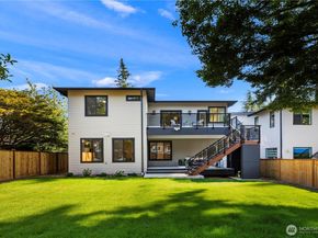 12922 NE 104th Street, Kirkland WA 98033