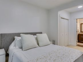 699 John Street 306, Seattle WA 98109