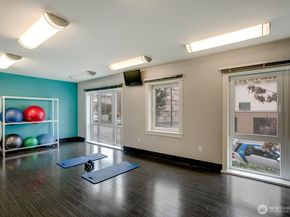 699 John Street 306, Seattle WA 98109