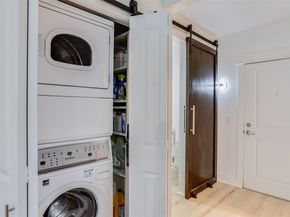 699 John Street 306, Seattle WA 98109